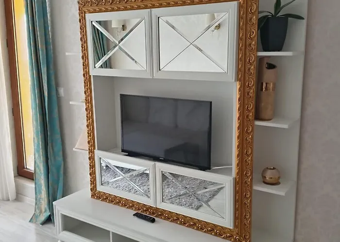 Harmony 5 - Monte Carlo B345 * 阳光海滩